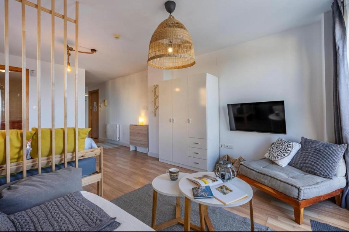 Sierralacant Estudio Con Terraza, 4pax Wifi Y Parking Gratis